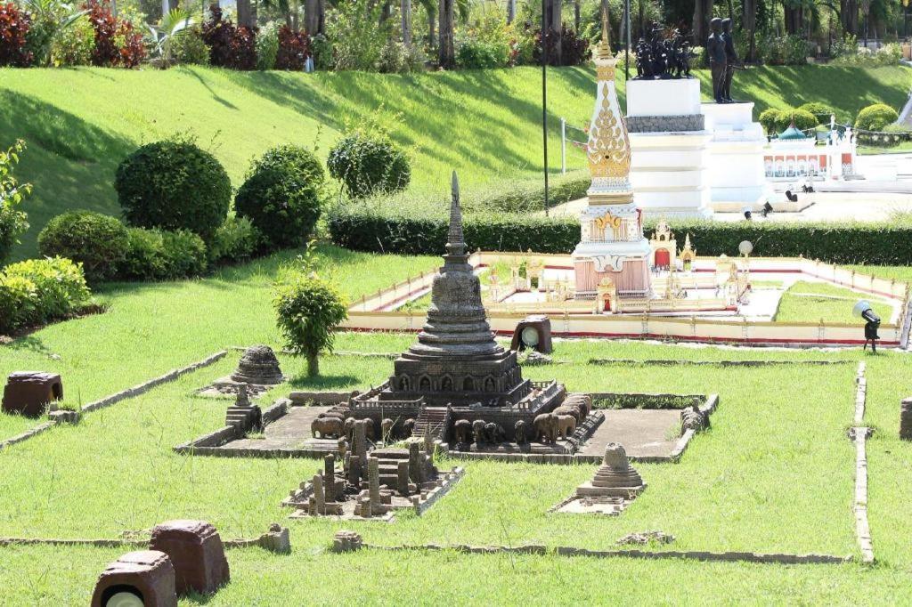 Siam Platinum Pattaya hotel Bagian luar foto